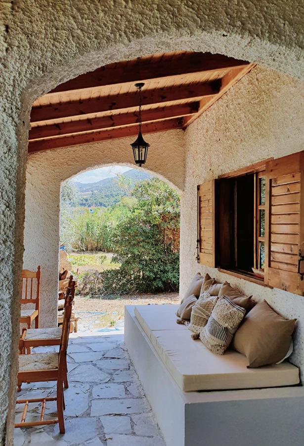 Villa Al-Ari 디아코프토 외부 사진
